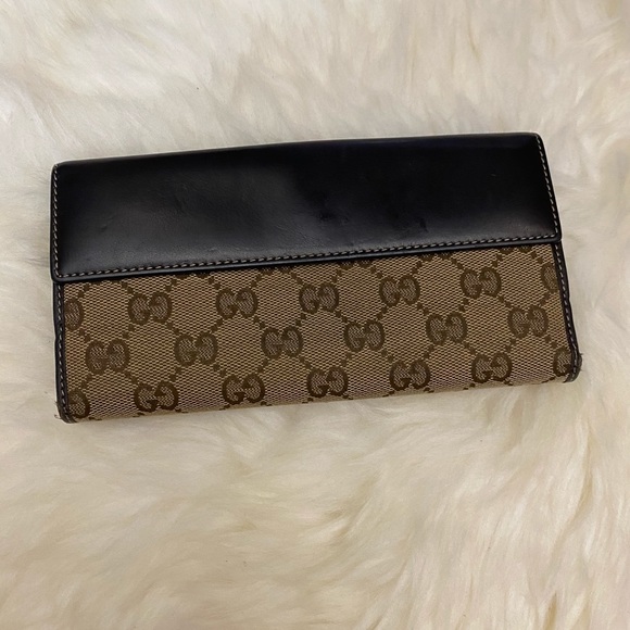 Gucci - Picture 2 of 16